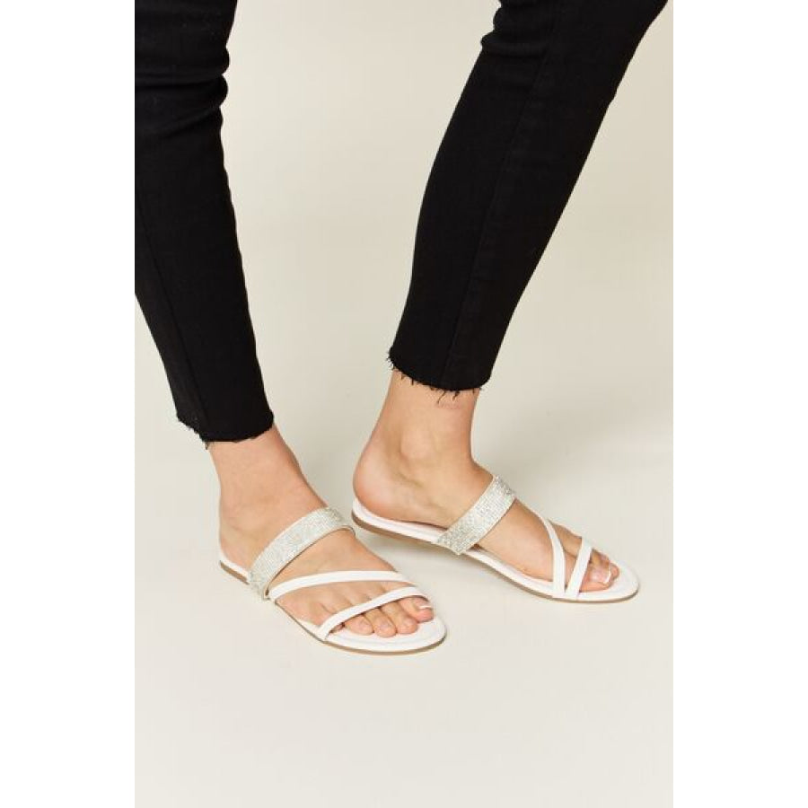 WILD DIVA Rhinestone Strappy Flat Sandals Apparel and Accessories