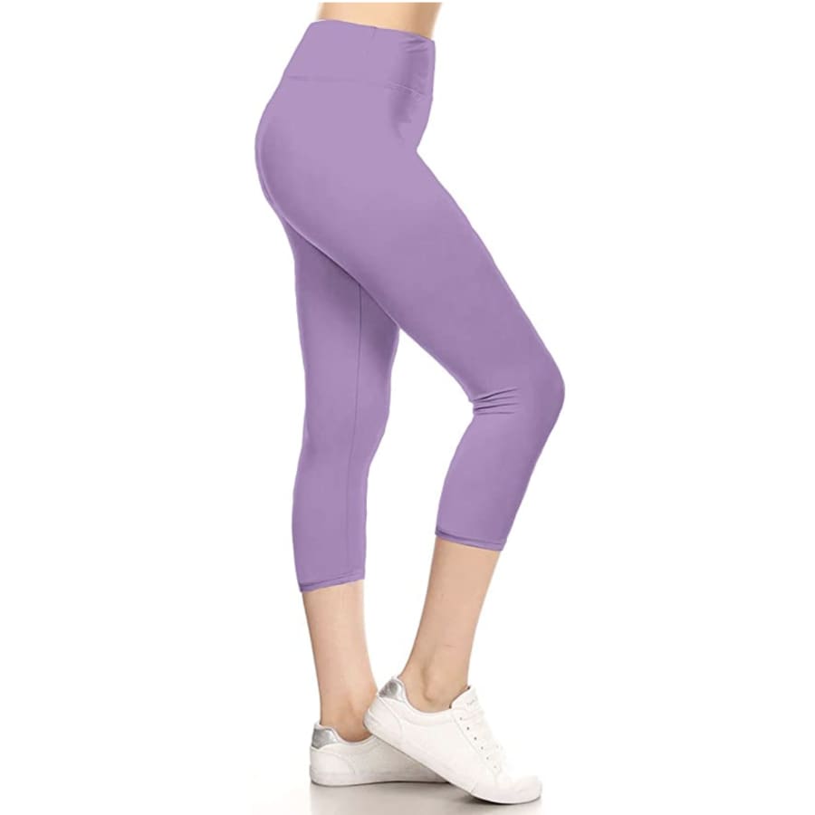 NEW! Solid Yoga Waist Capri Leggings! OS / Lilac Leggings