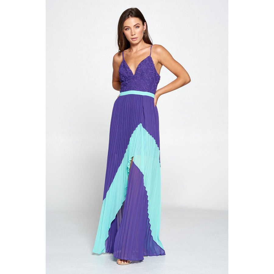 Strut & Bolt Caicos Lace Bodice Pleat Chiffon Two-Tone Georgette Gown Dresses