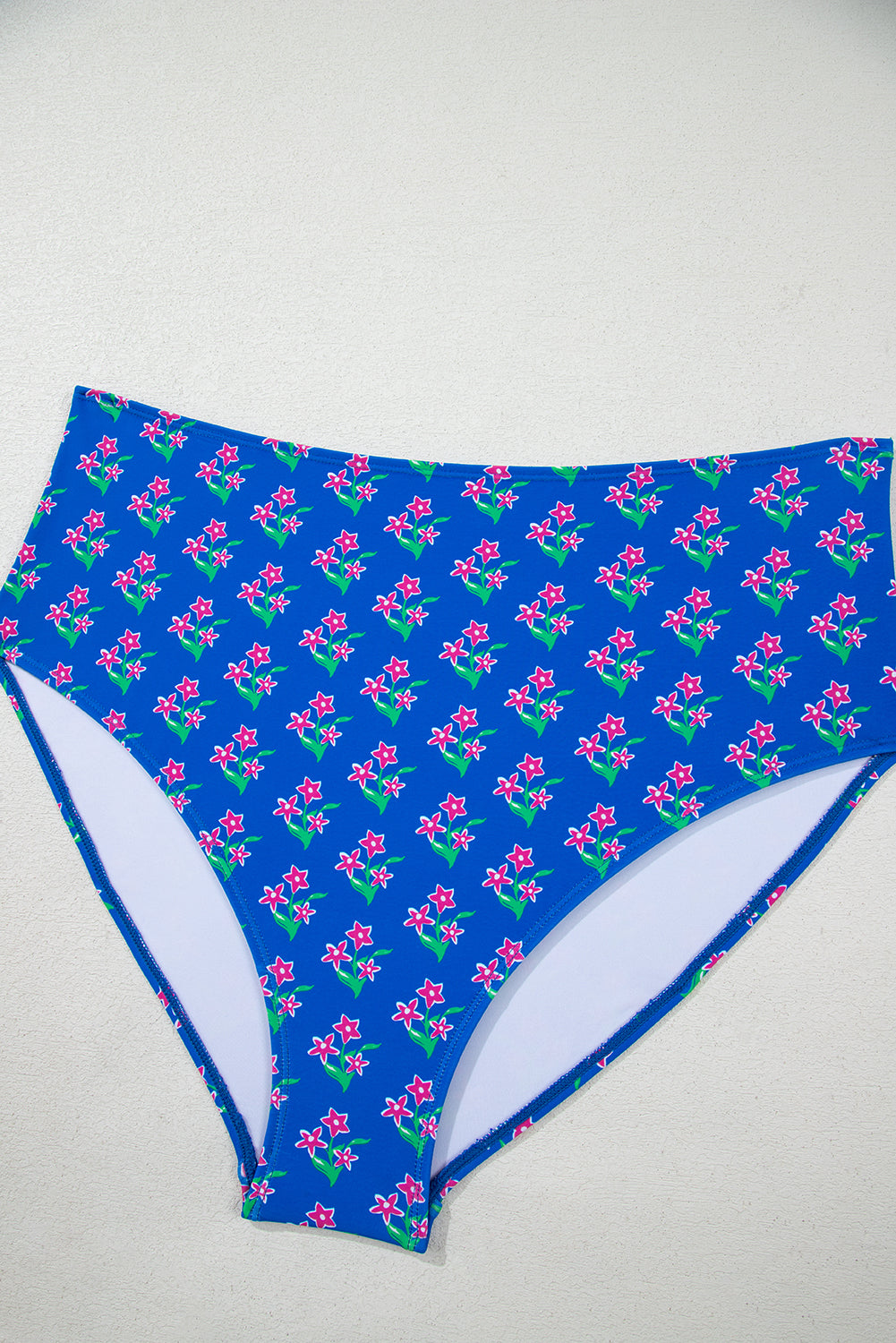 Blue Fashion Print Tied Straps Crop Vest and High Waist Plus Size Bikini Plus Size/Plus Size Swimwear