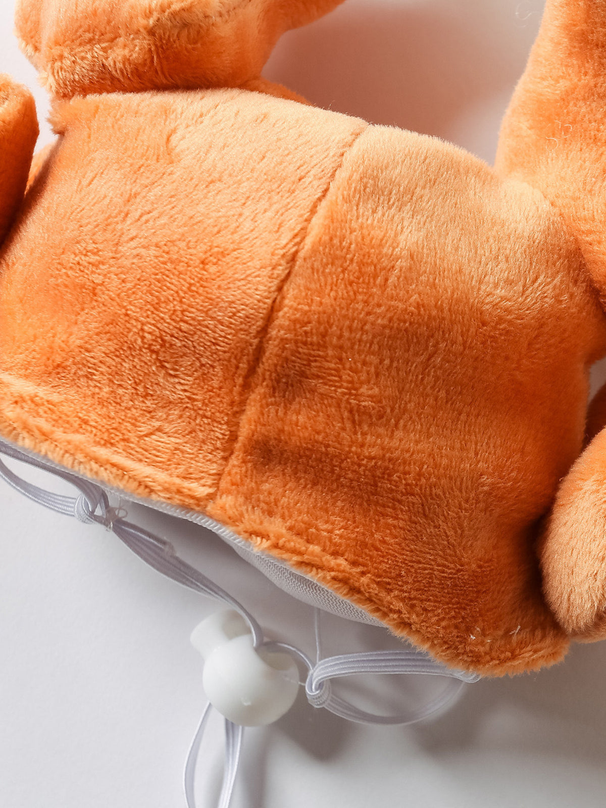 083fc6749eed4adab85bb6ee51556765-Max