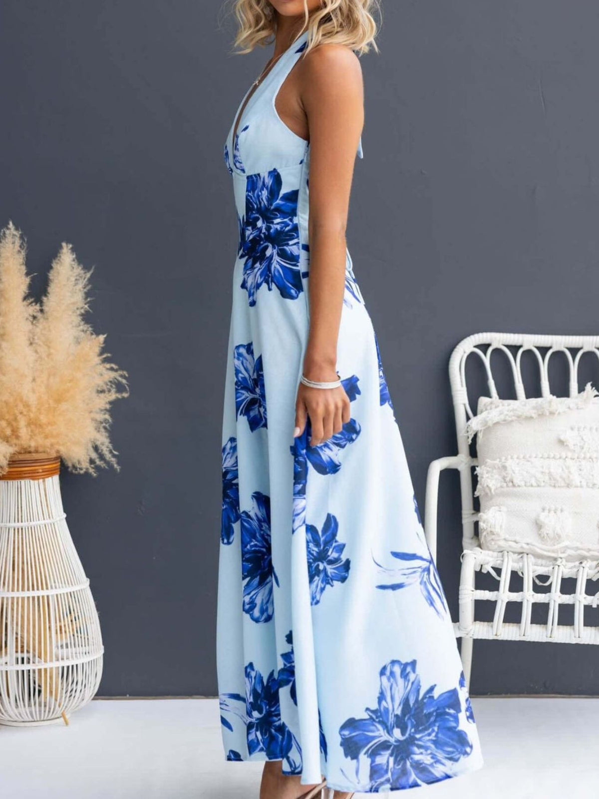 0d4ca8bd-32ad-4a0d-b35b-f2d6118a4889-Max