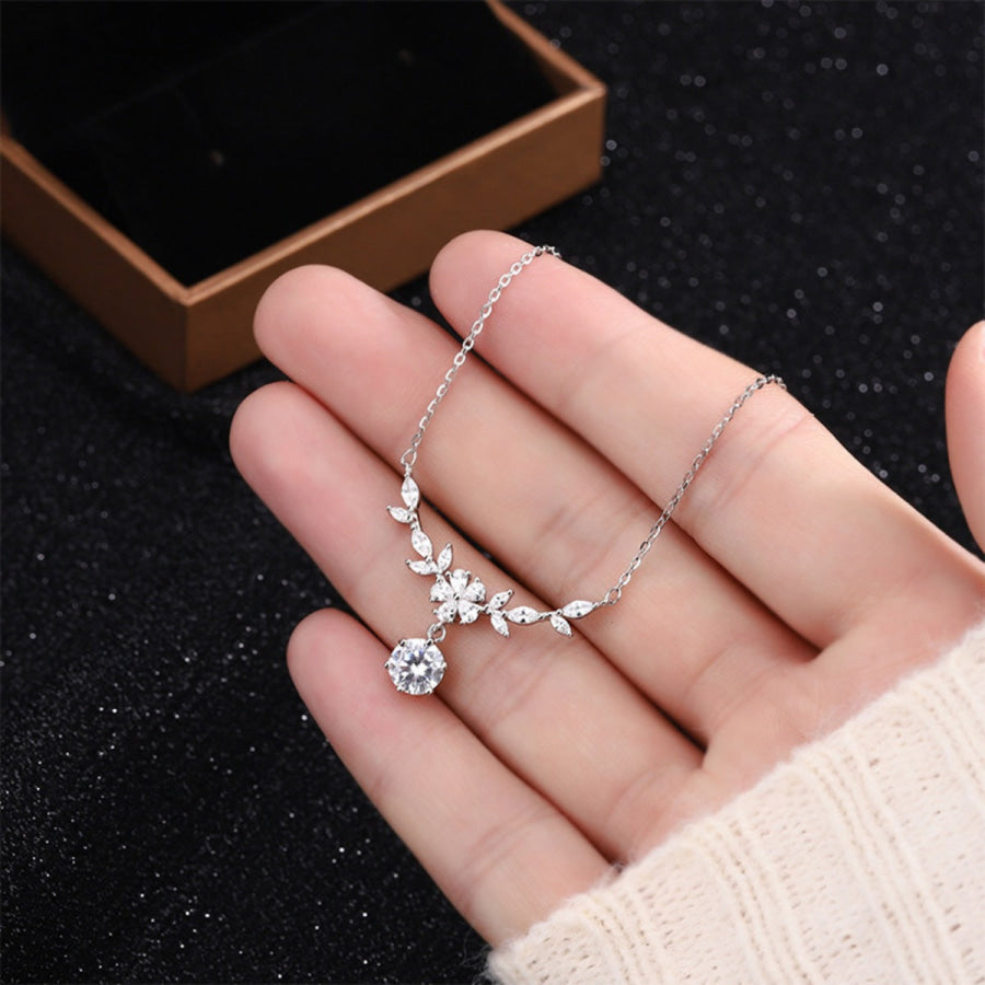 1 Carat Moissanite 925 Sterling Silver Leaf Flower Necklace Silver / One Size Apparel and Accessories