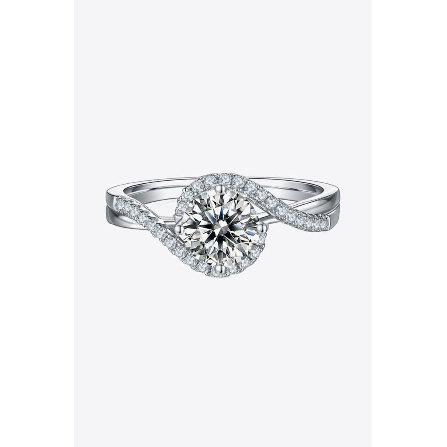 1 Carat Moissanite Crisscross Ring