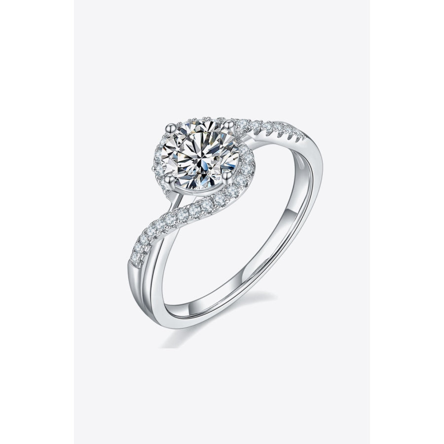 1 Carat Moissanite Crisscross Ring