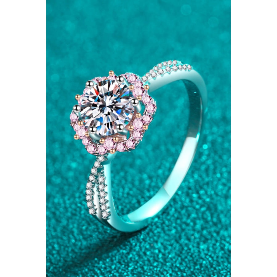 1 Carat Moissanite Flower-Shaped Crisscross Ring