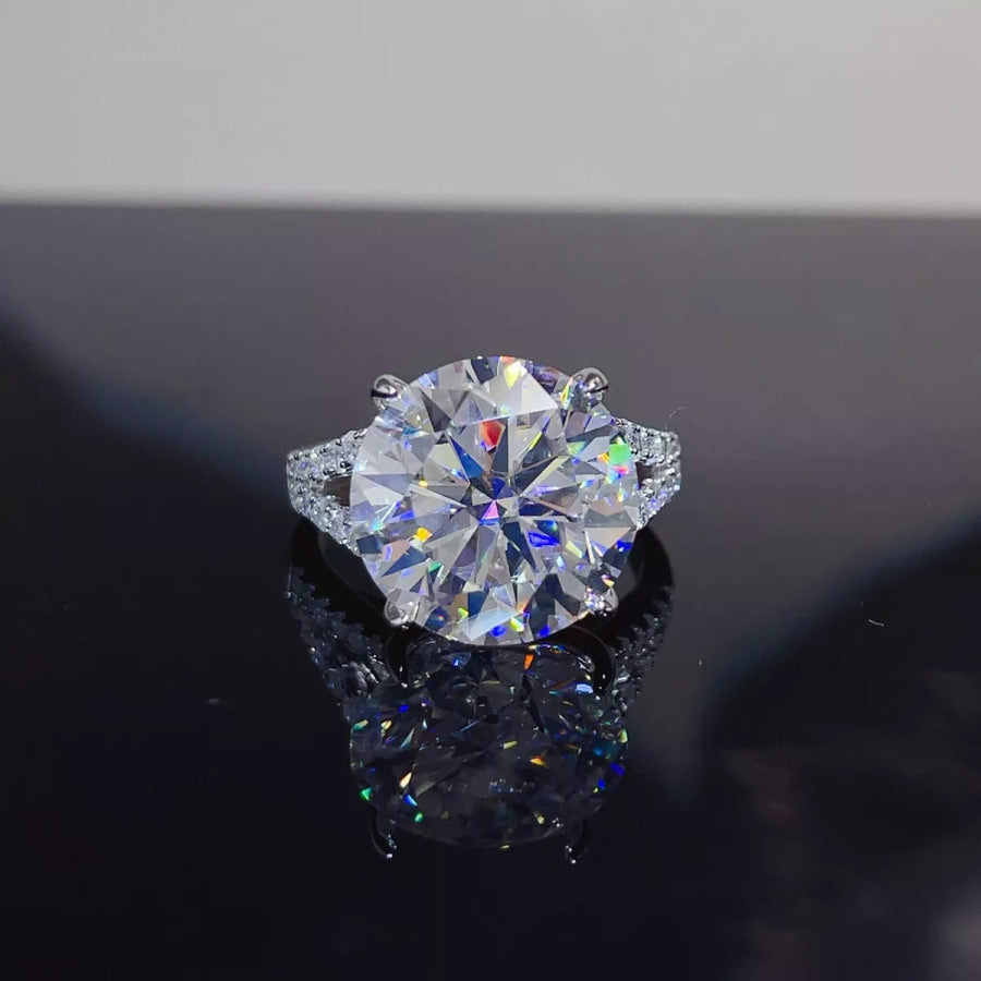 10 Carat 925 Sterling Silver Moissanite Ring / 5 Apparel and Accessories