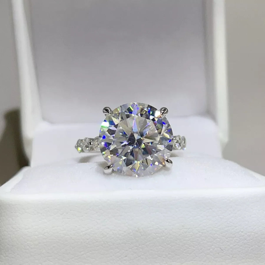 10 Carat Moissanite 925 Sterling Silver Ring / 5 Apparel and Accessories
