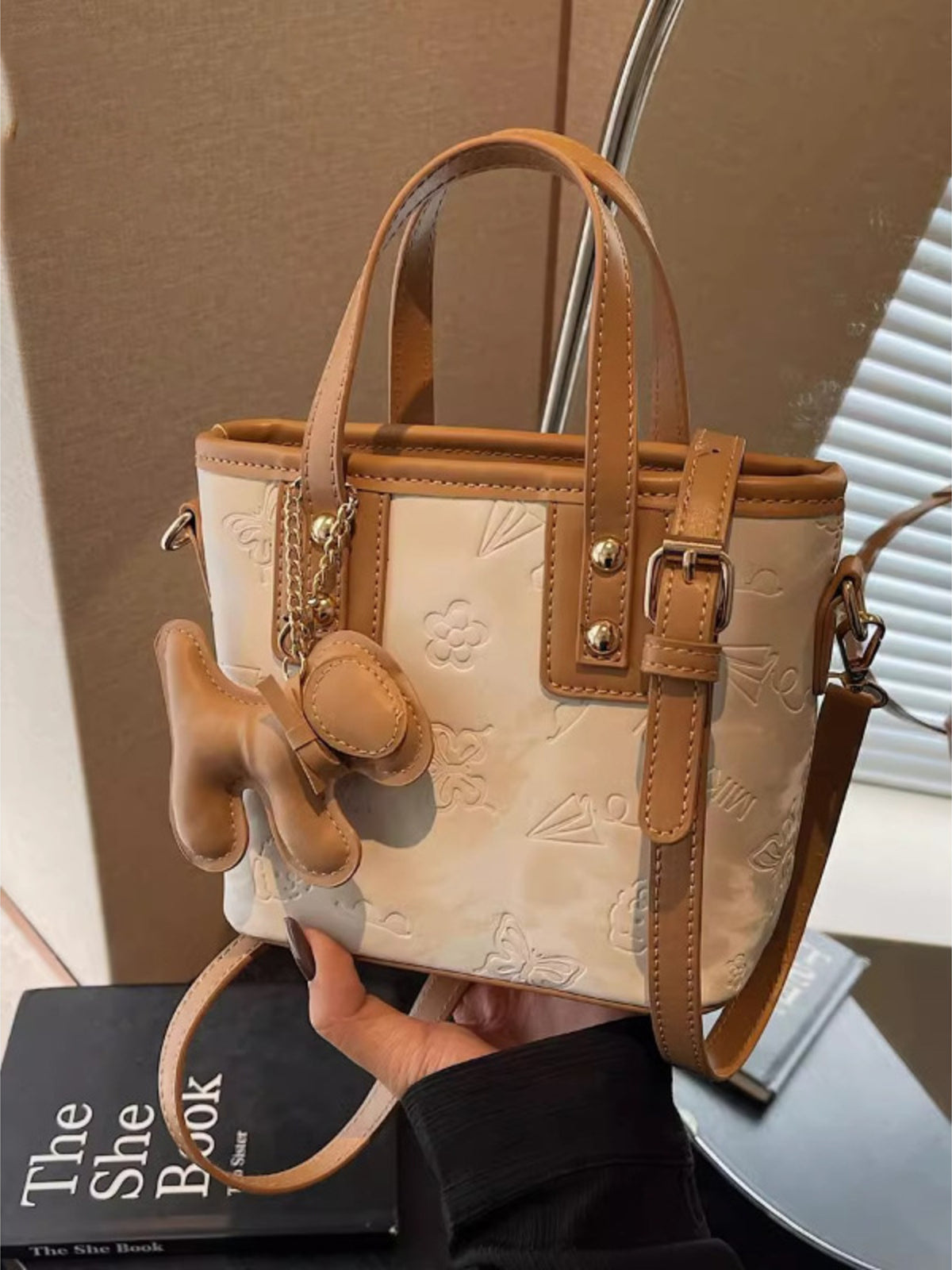 12a713593be1458da66dfe0902d43d6d-Max