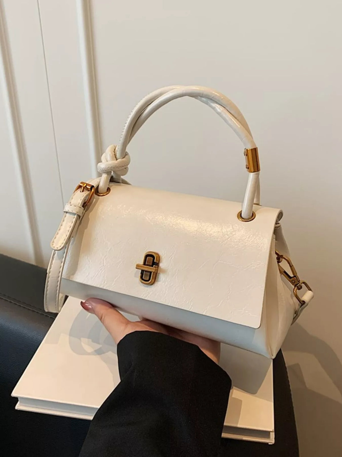 16bf8b6f08964f51b6eaecbd69afc492-Max-Origin