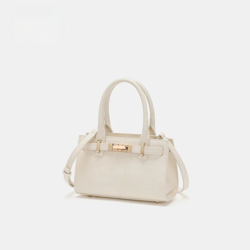 1838fe5c-7540-416e-bd72-c9779e680b22-Max