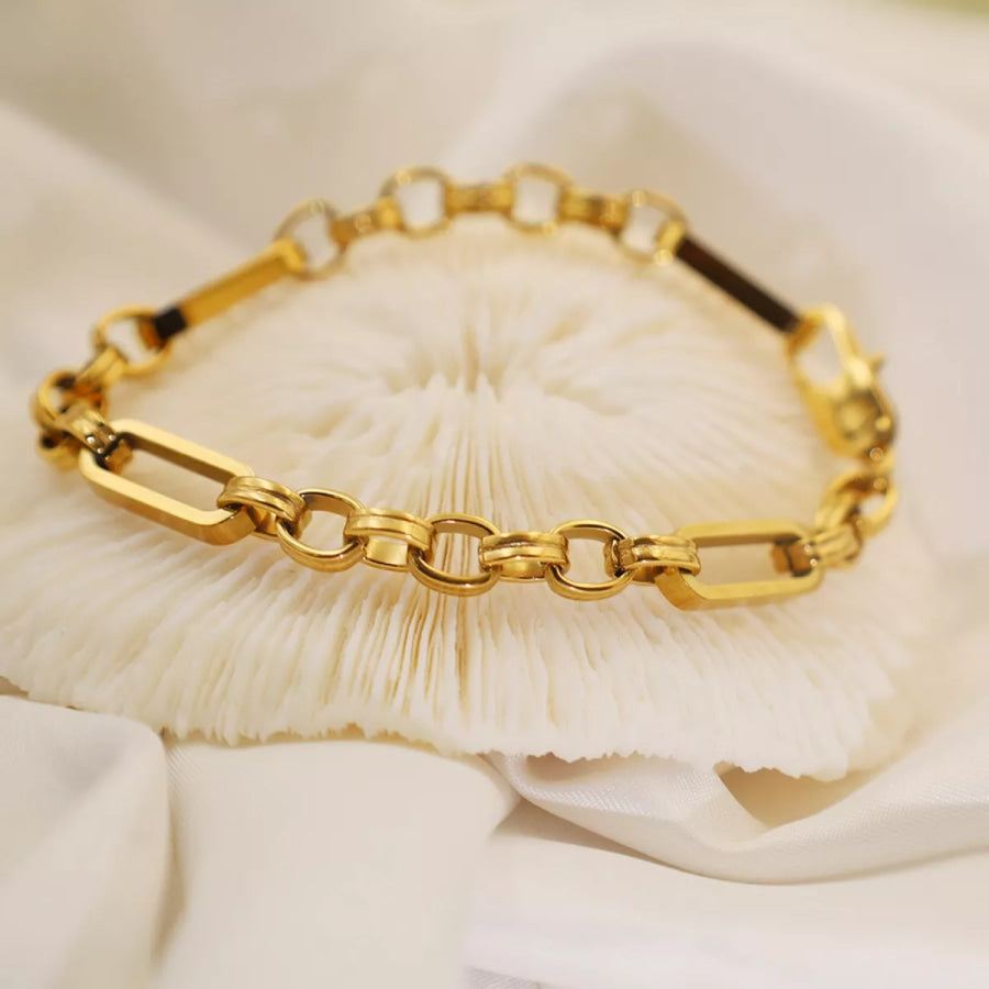 18K Gold-Plated Chunky Gold Chain Link Bracelet Gold / onesize Apparel and Accessories
