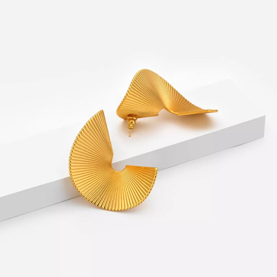 18K Gold-Plated Copper Fan-Shaped Earrings Gold / One Size Apparel and Accessories