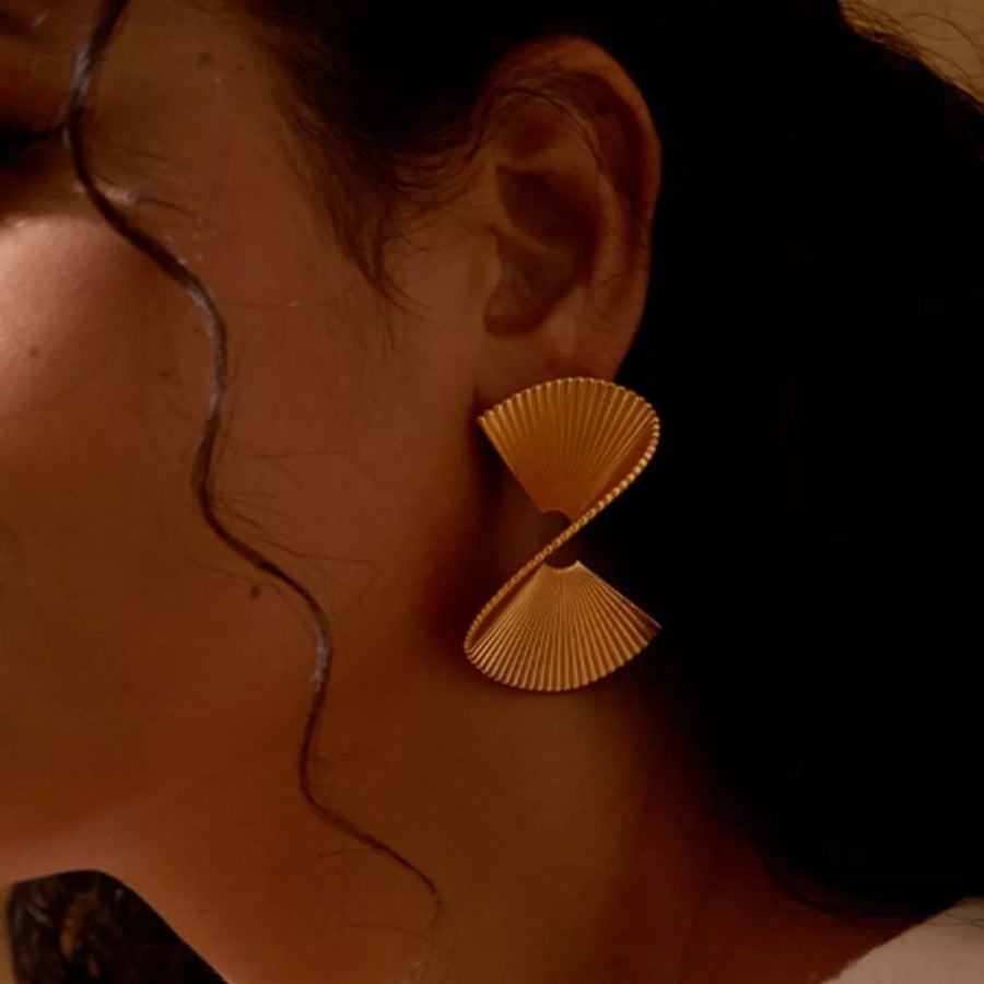 18K Gold-Plated Copper Fan-Shaped Earrings Gold / One Size Apparel and Accessories