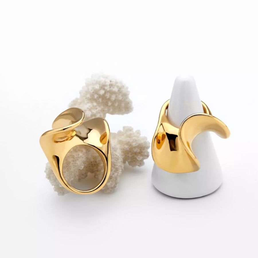 18K Gold-Plated Copper Geometric Sculptural Ring Gold / 9 Apparel and Accessories