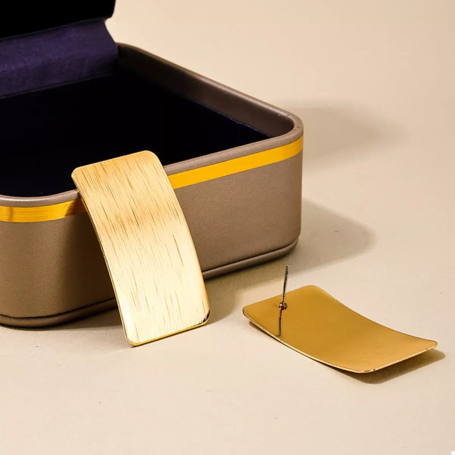 bc4b0b26-d75b-4120-b861-8a06ce5f4c4a-Max-Origin