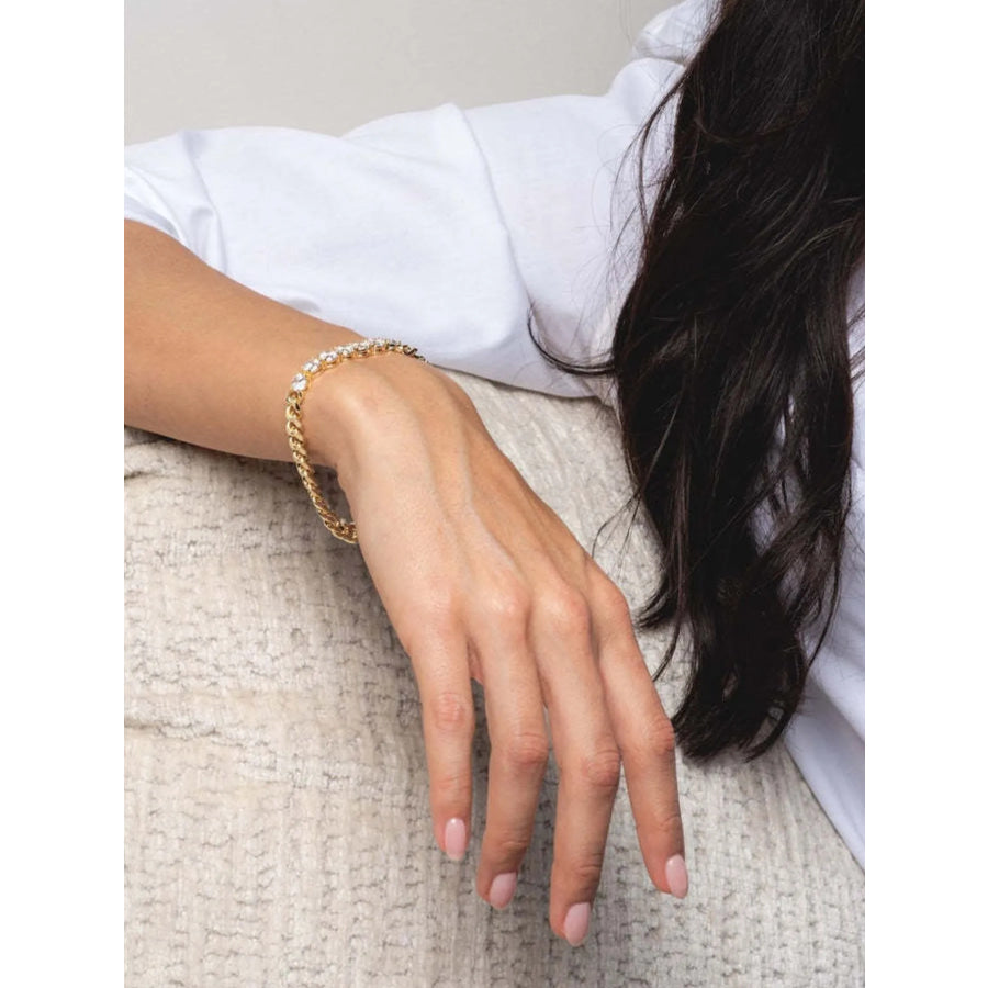 b057df4f-05e3-4358-8c46-117ef68d156e-Max-Origin