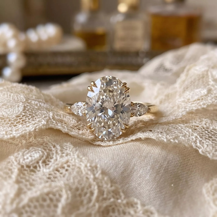18K Gold-Plated Zircon Oval Ring Gold / onesize Apparel and Accessories
