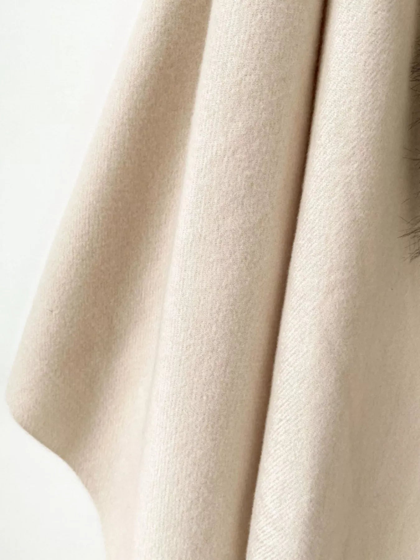 d63aa19b956143aa862106b88ce0c81b-Max-Origin