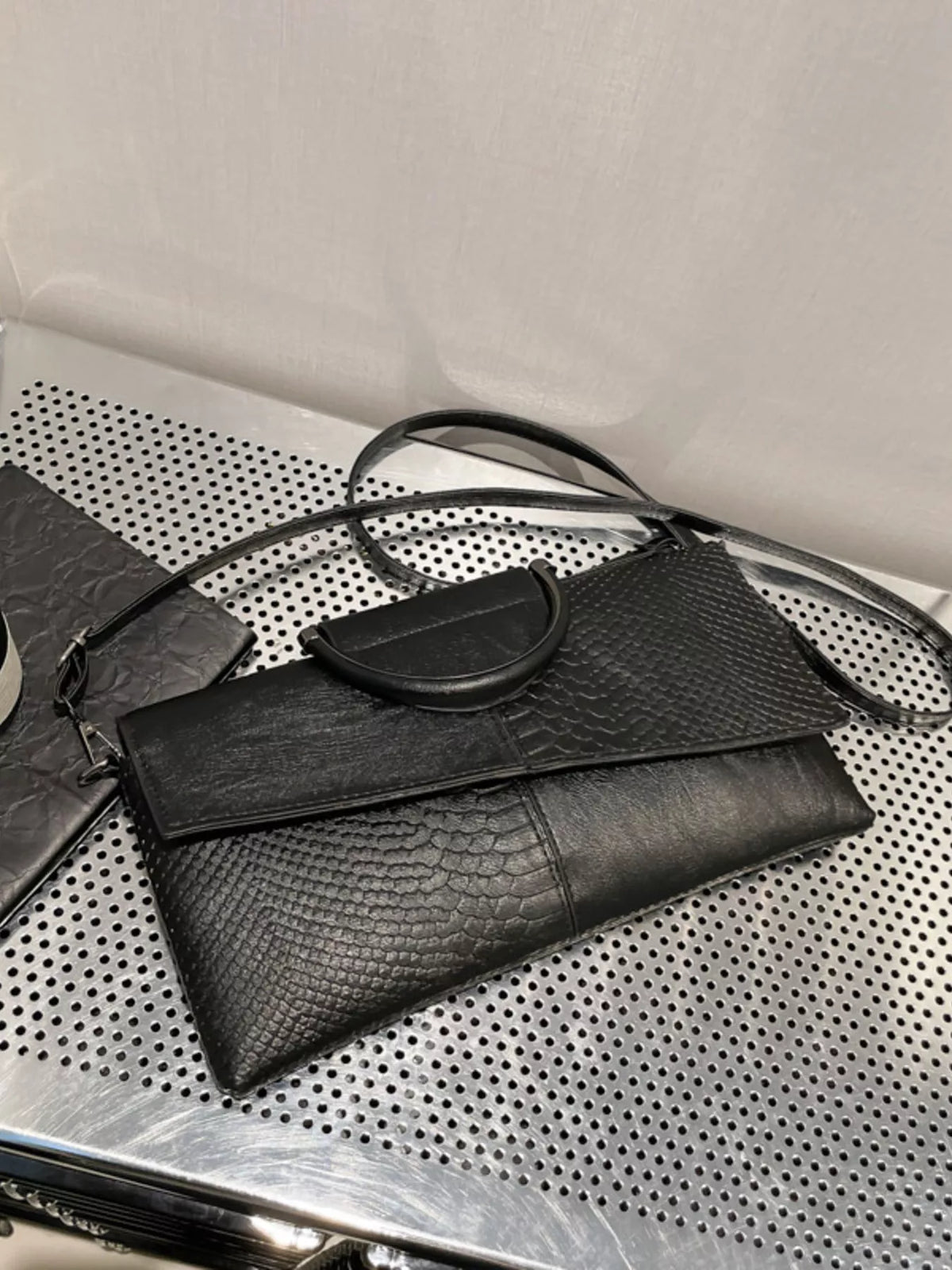 1ff727858f444e5e81f3696c2987ffa6-Max-Origin