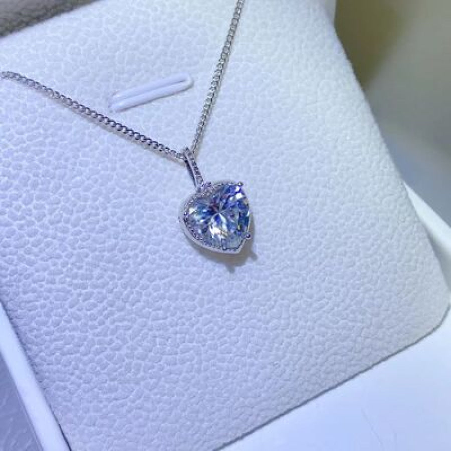 2 Carat Moissanite 925 Sterling Silver Necklace / One Size Apparel and Accessories