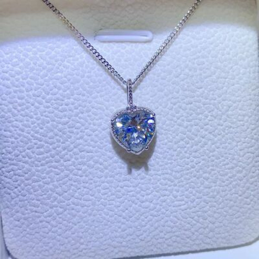 2 Carat Moissanite 925 Sterling Silver Necklace / One Size Apparel and Accessories
