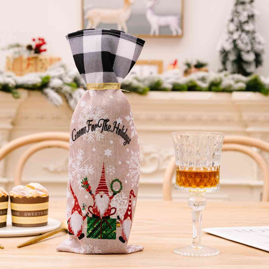 2 - Piece Christmas Plaid Wine Bottle Covers Deep Red / One Size