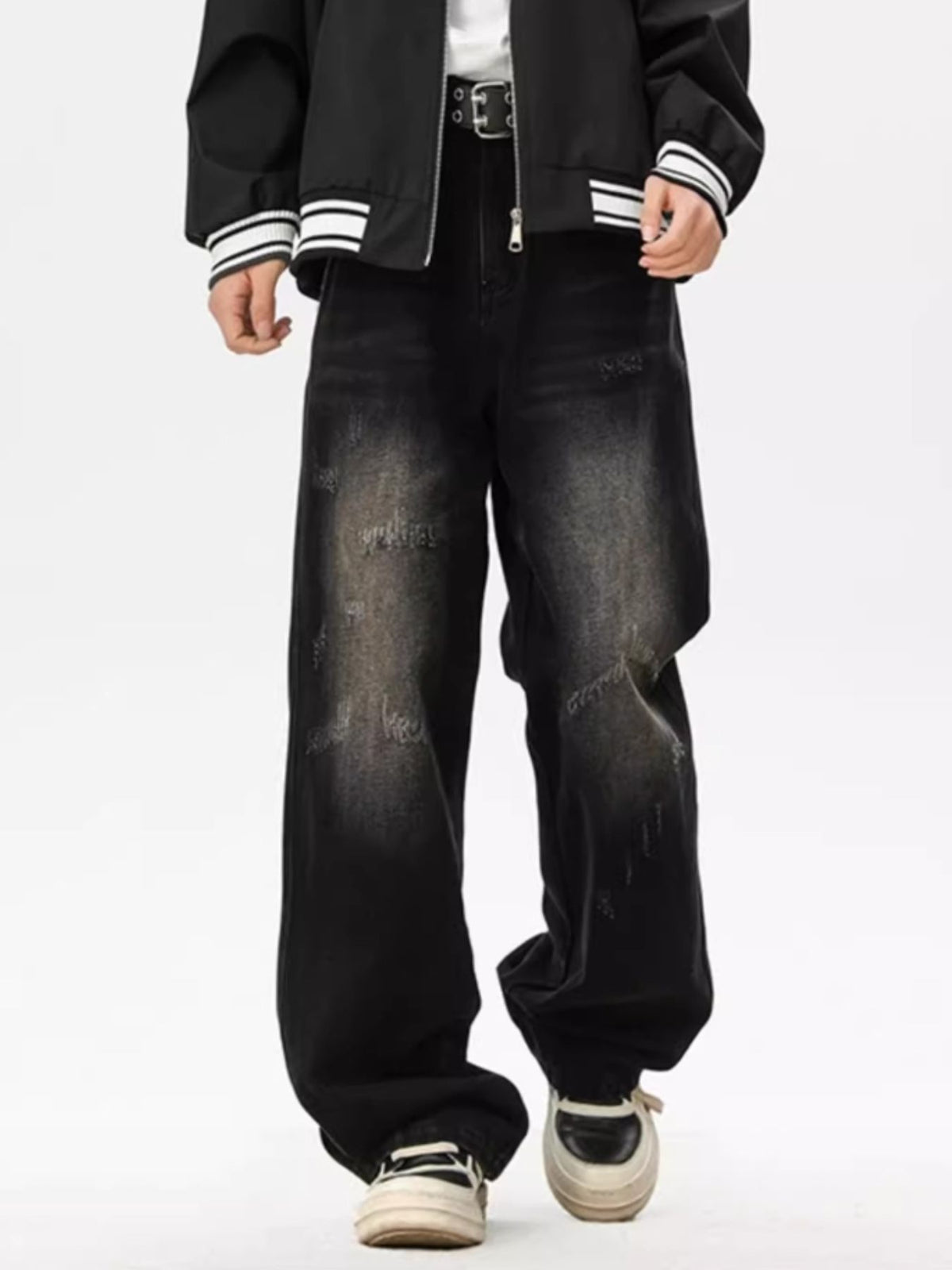 2425d206-af8f-4d66-865d-41d8cb261c91-Max