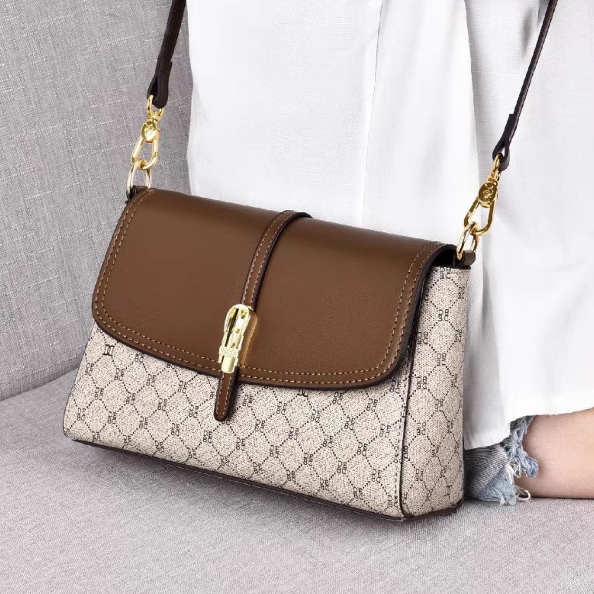 2ad1ce35-69c8-4e9a-9d2c-8bcc05b9a310-Max