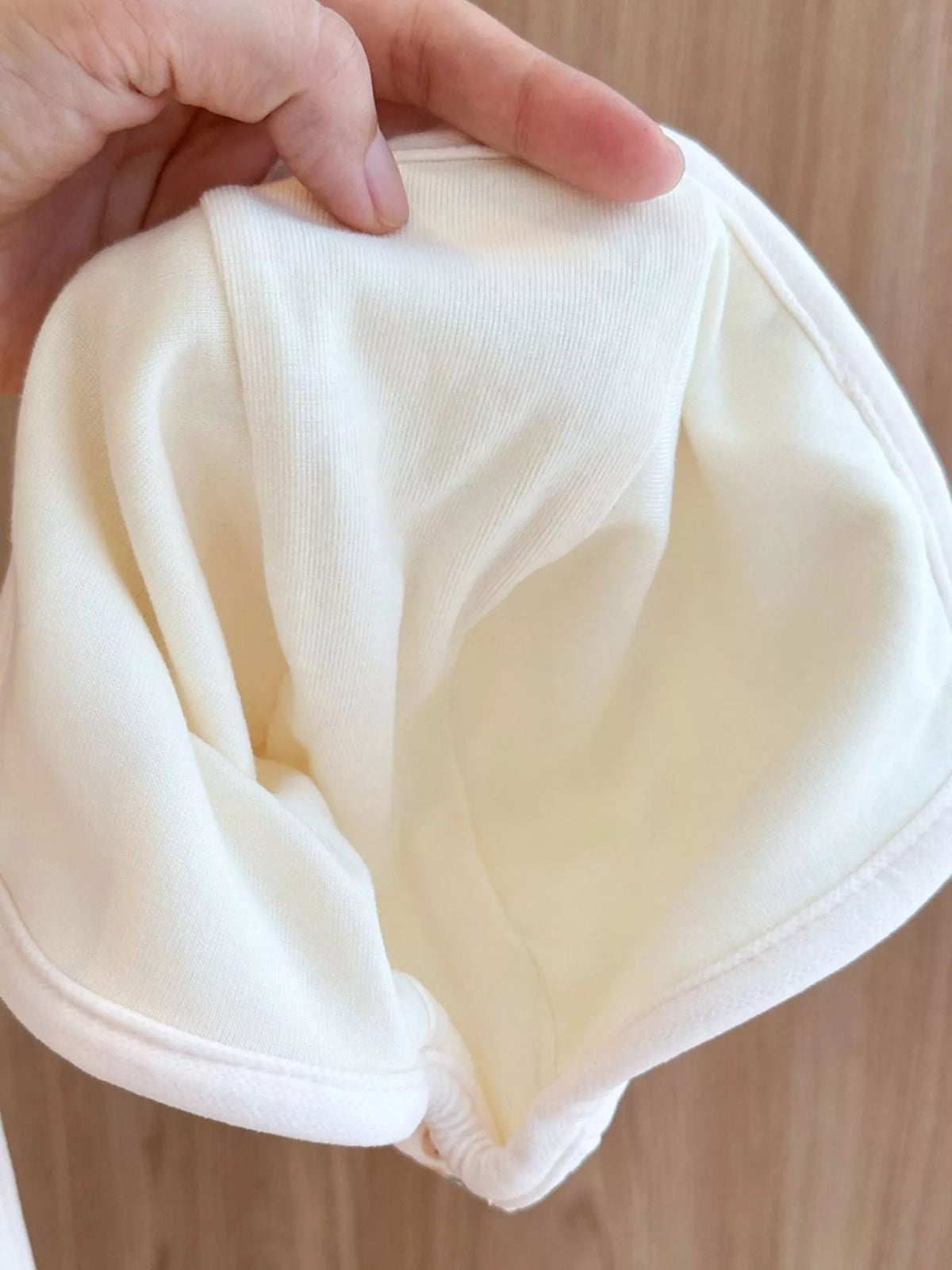 2e3f72df-59af-4820-8aa6-1cac07ff6a3a-Max-Origin