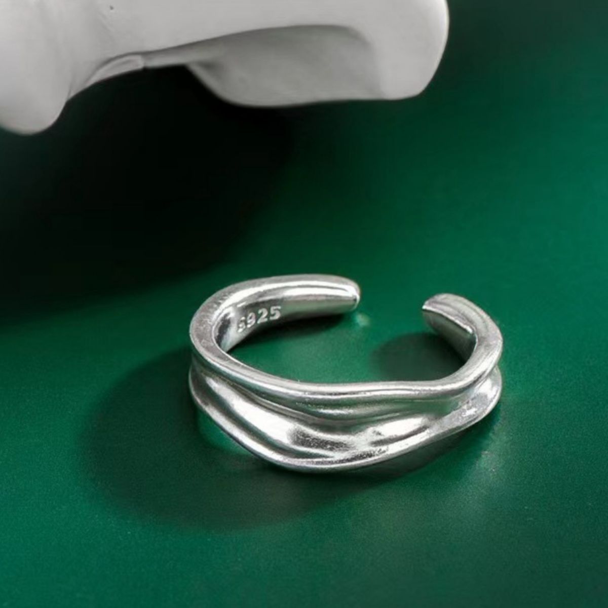 e82dfde2-66fb-4277-a4f2-b13645e7b1d1-Max