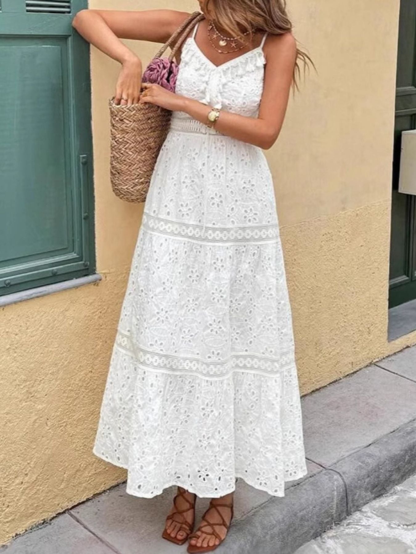 e3c63304b77246df931ba0759ec2a767-Max