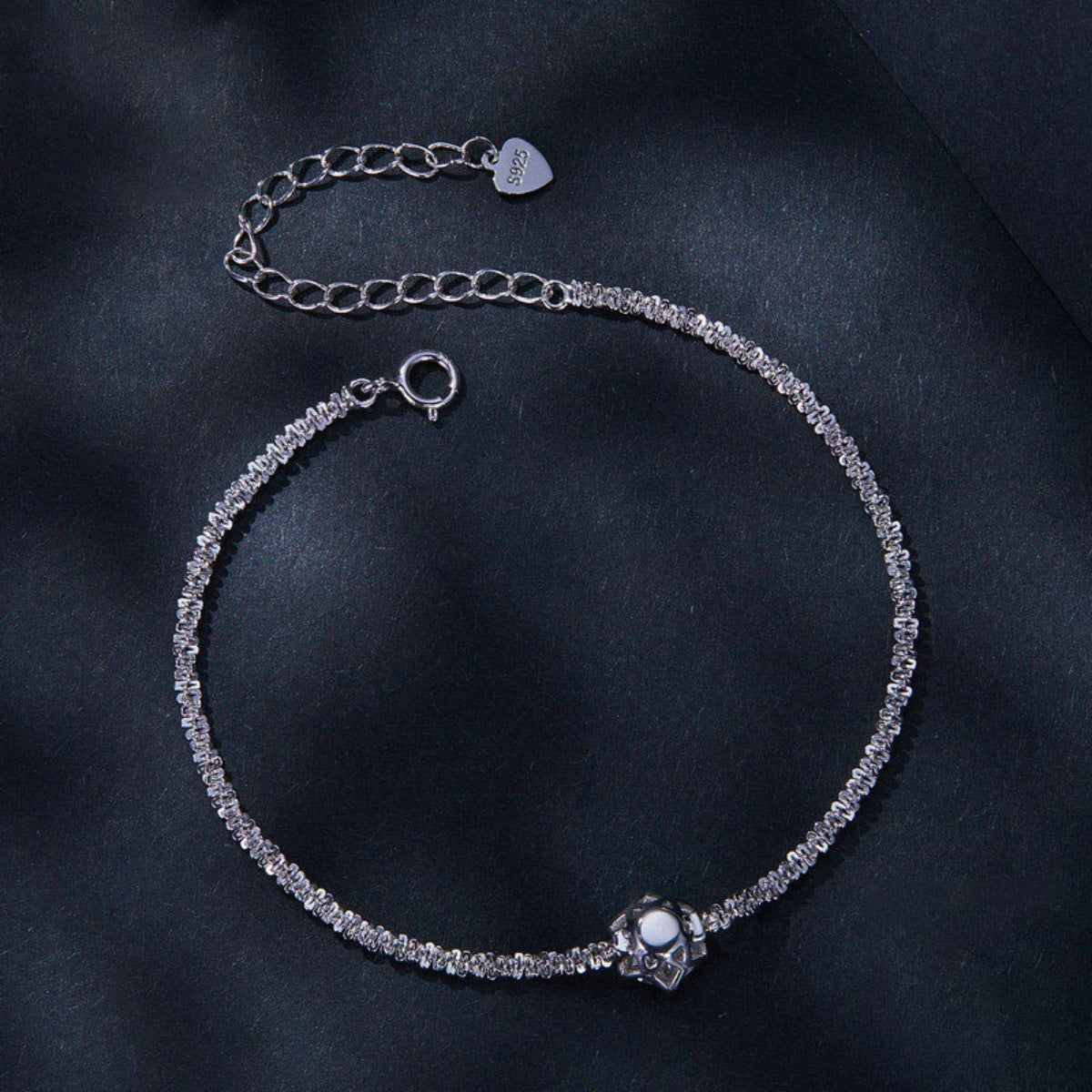 16c9b1f8-b864-4595-8922-52d70d9ddf21-Max