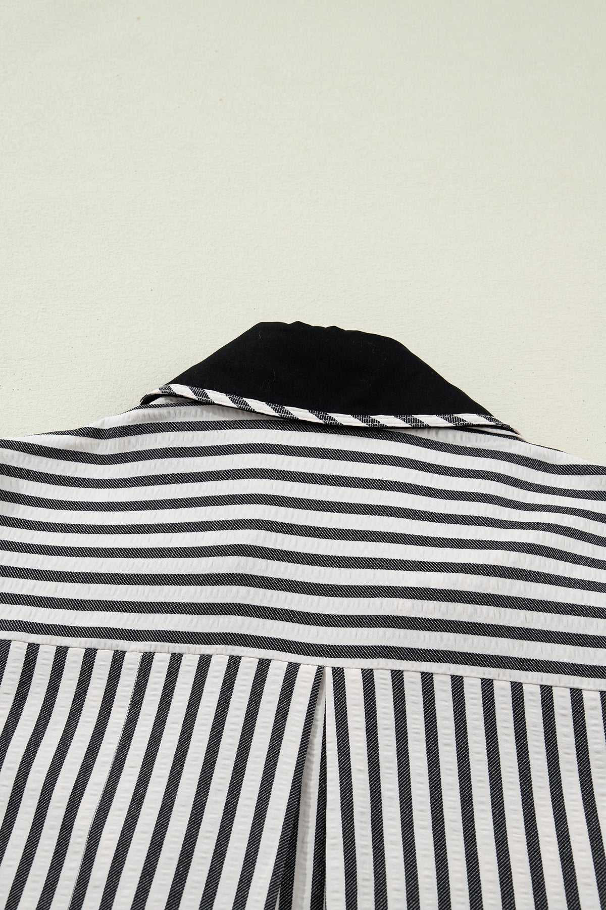 Green Stripe Collared Split Neck Short Bubble Sleeve Blouse