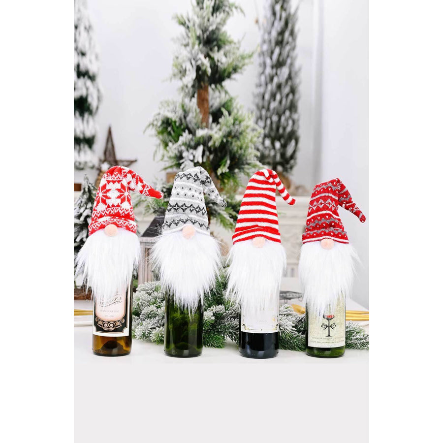 4-Pack Christmas Faceless Gnome Wine Bottle Covers Santa Hat / One Size/4 Pack Apparel and Accessories