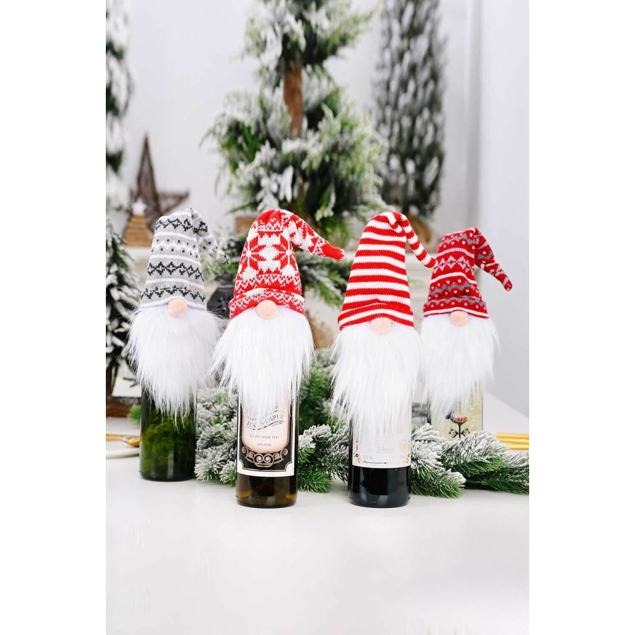 4-Pack Christmas Faceless Gnome Wine Bottle Covers Santa Hat / One Size/4 Pack Apparel and Accessories