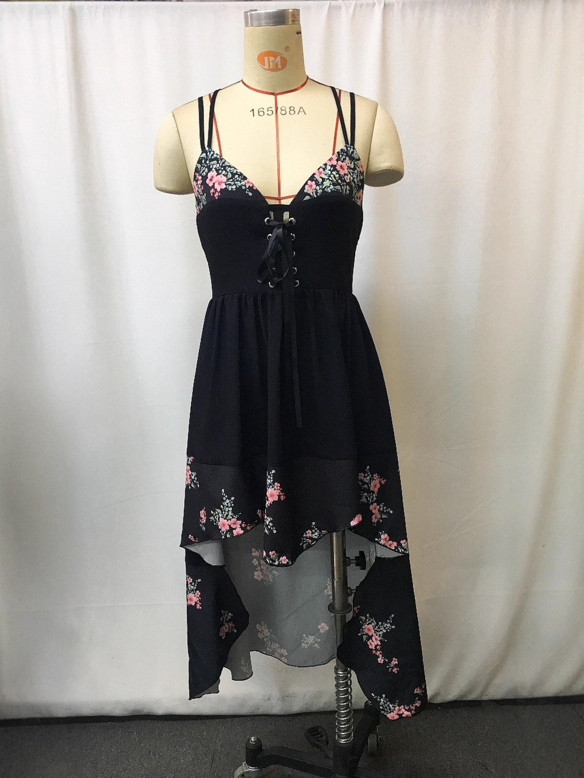 403258b5b63345e5b8275afc739bd43b-Max