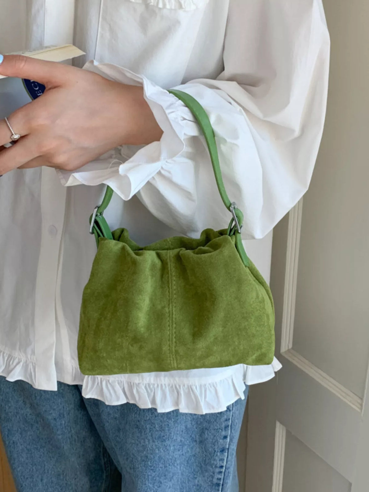 468bb02962234dfbb4271e8265699f95-Max-Origin