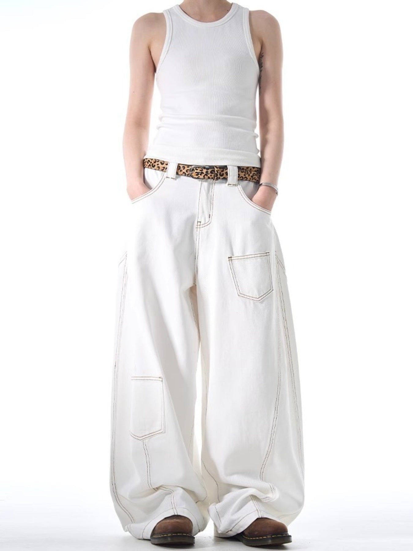 520594d0a21e4bb7ad22892f13af1568-Max