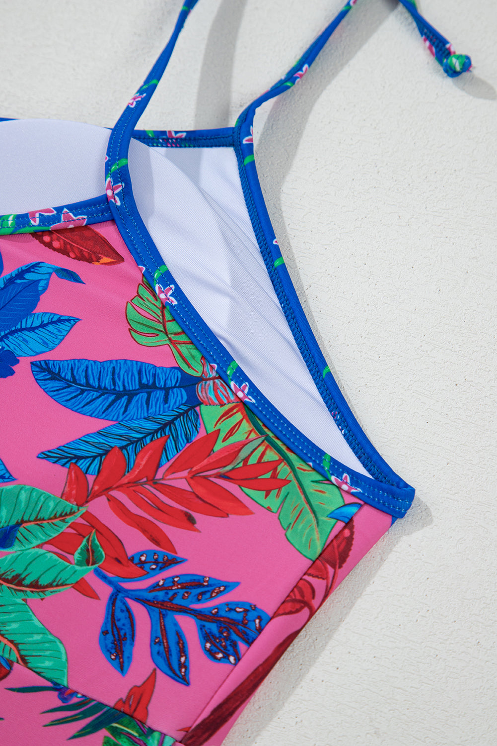 Blue Fashion Print Tied Straps Crop Vest and High Waist Plus Size Bikini Plus Size/Plus Size Swimwear