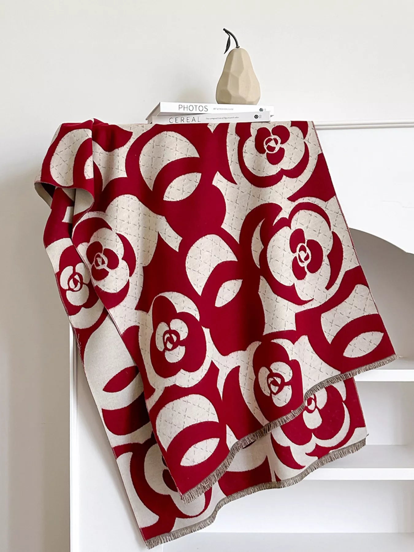 28f79e23499e4f4a853ba349f61f1bb1-Max-Origin