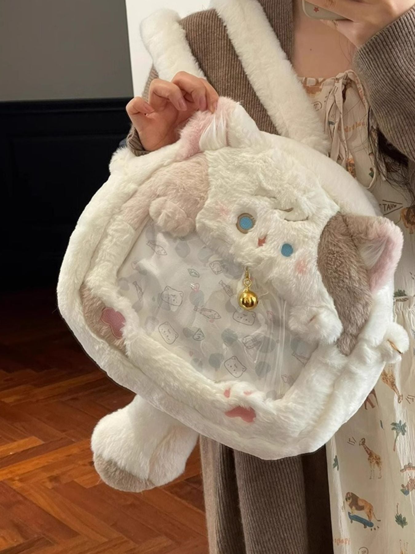 5cb020bf-3706-4816-8772-7473a87ecf79-Max