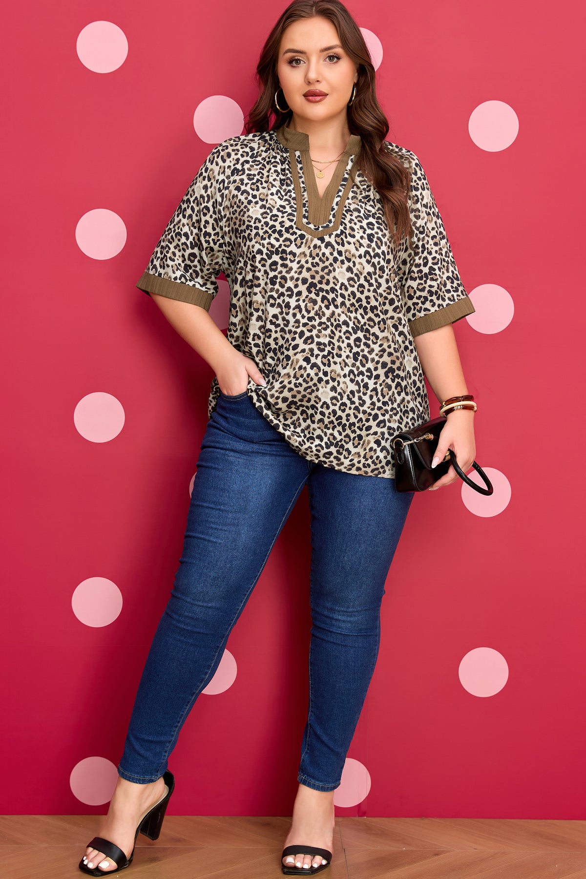 Brown Plus Size Leopard Print Crinkled Colorblock Patchwork V Neck Blouse