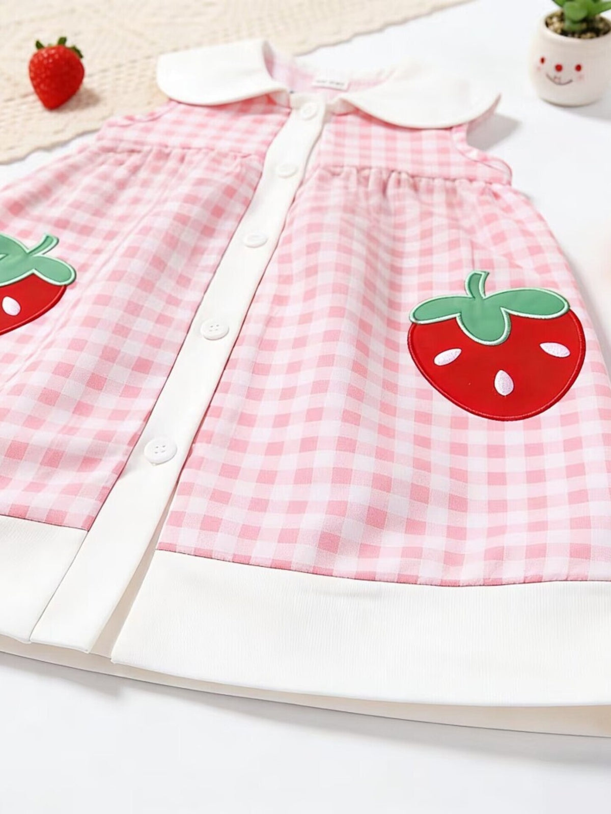 5ce9e26d16424f9f8ba25dfc7e5f4dea-Max