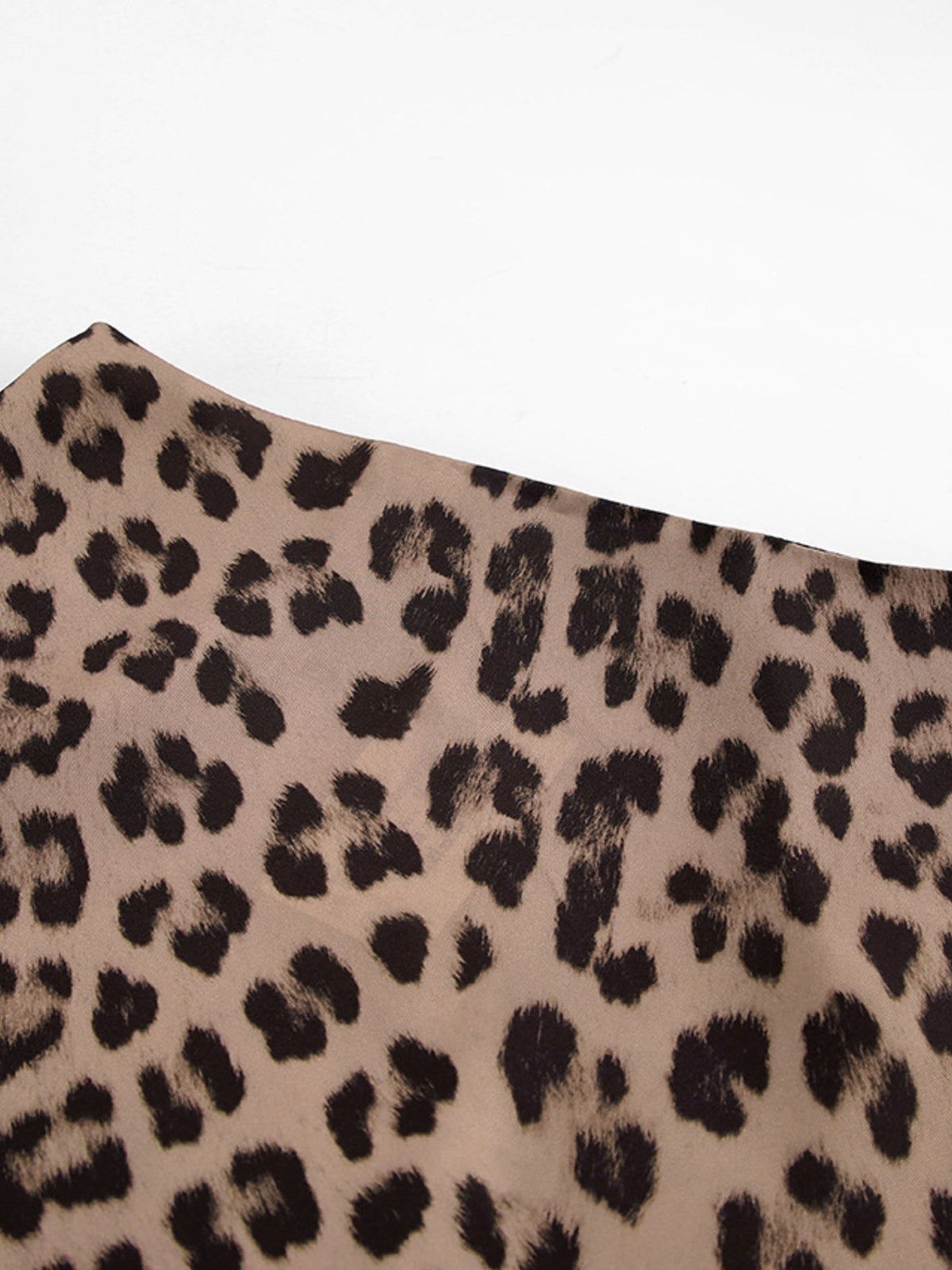 5ea6392792c145a9976bffa58b3262c1-Max