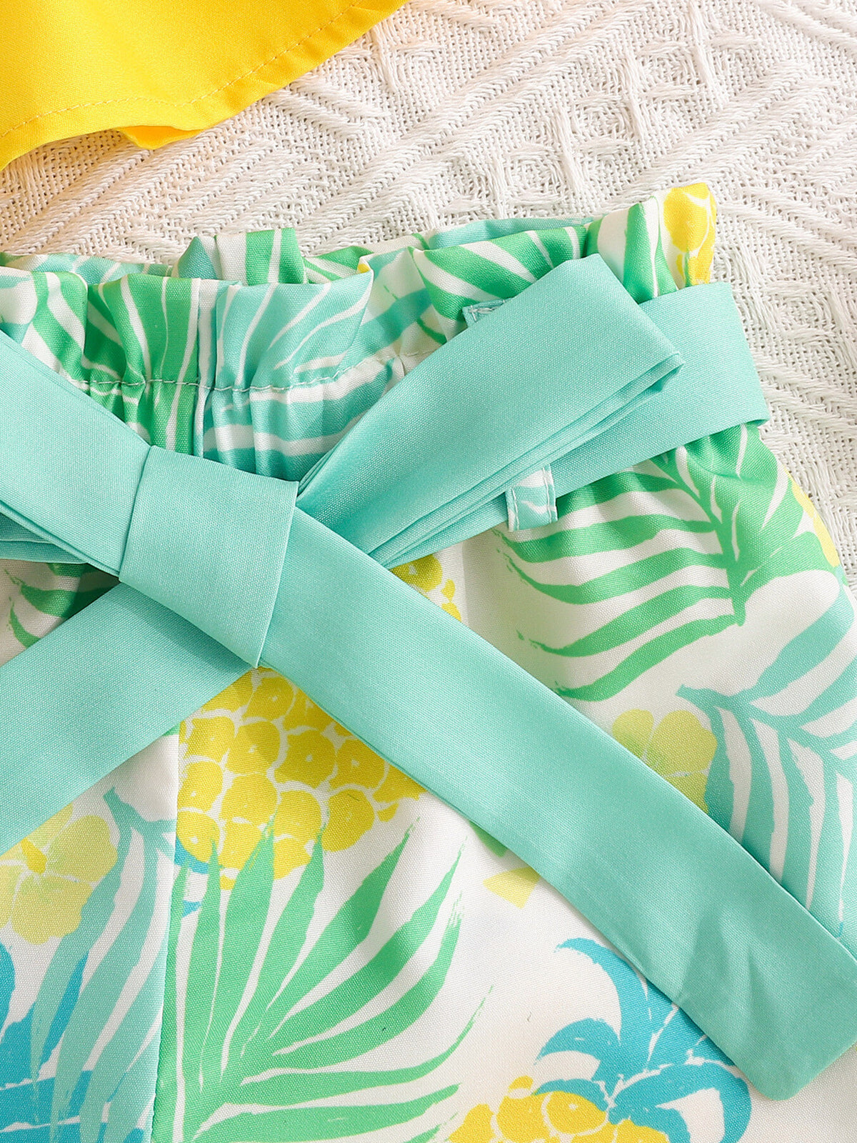 61c4204f688c477e900e63ca1aca557f-Max