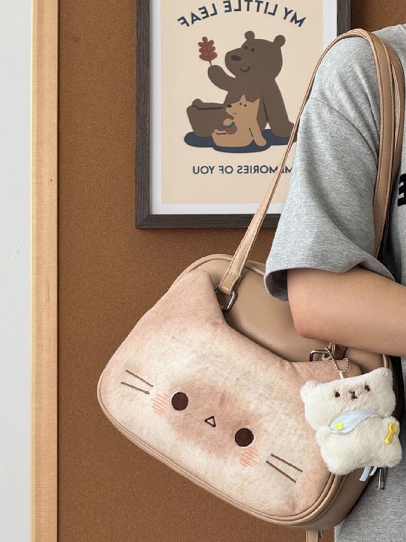 363b5f7c0ca24003bba35b80b9c47478-Max