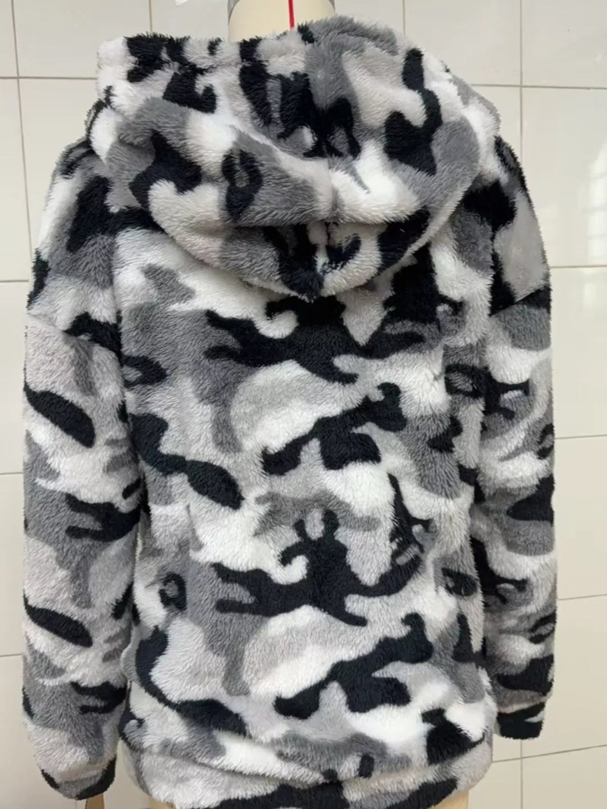 726d952c045c4cd3ab0cda94e03dde69-Max-Origin