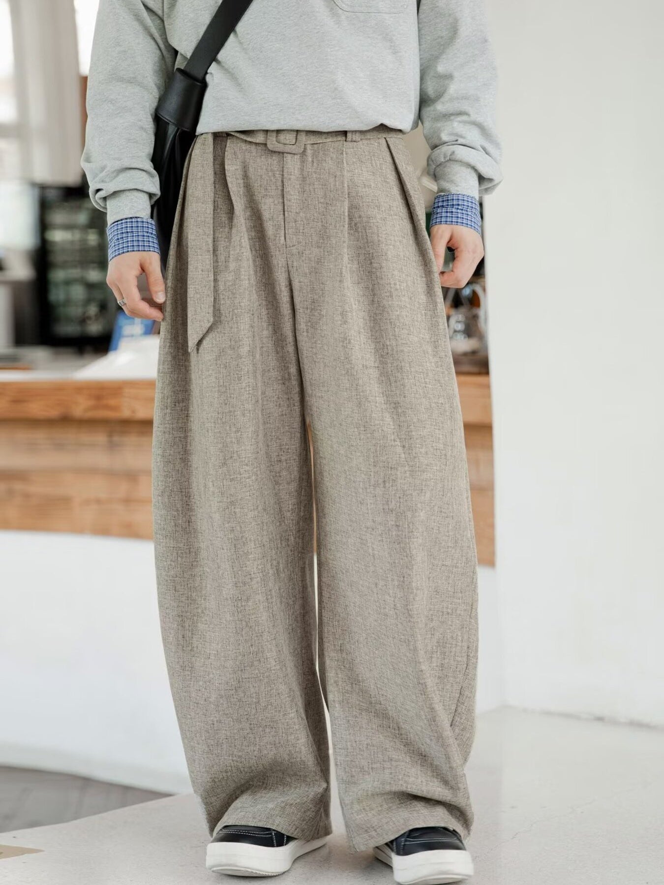 a9b5af397b43464883f6aa8c7e4085a8-Max