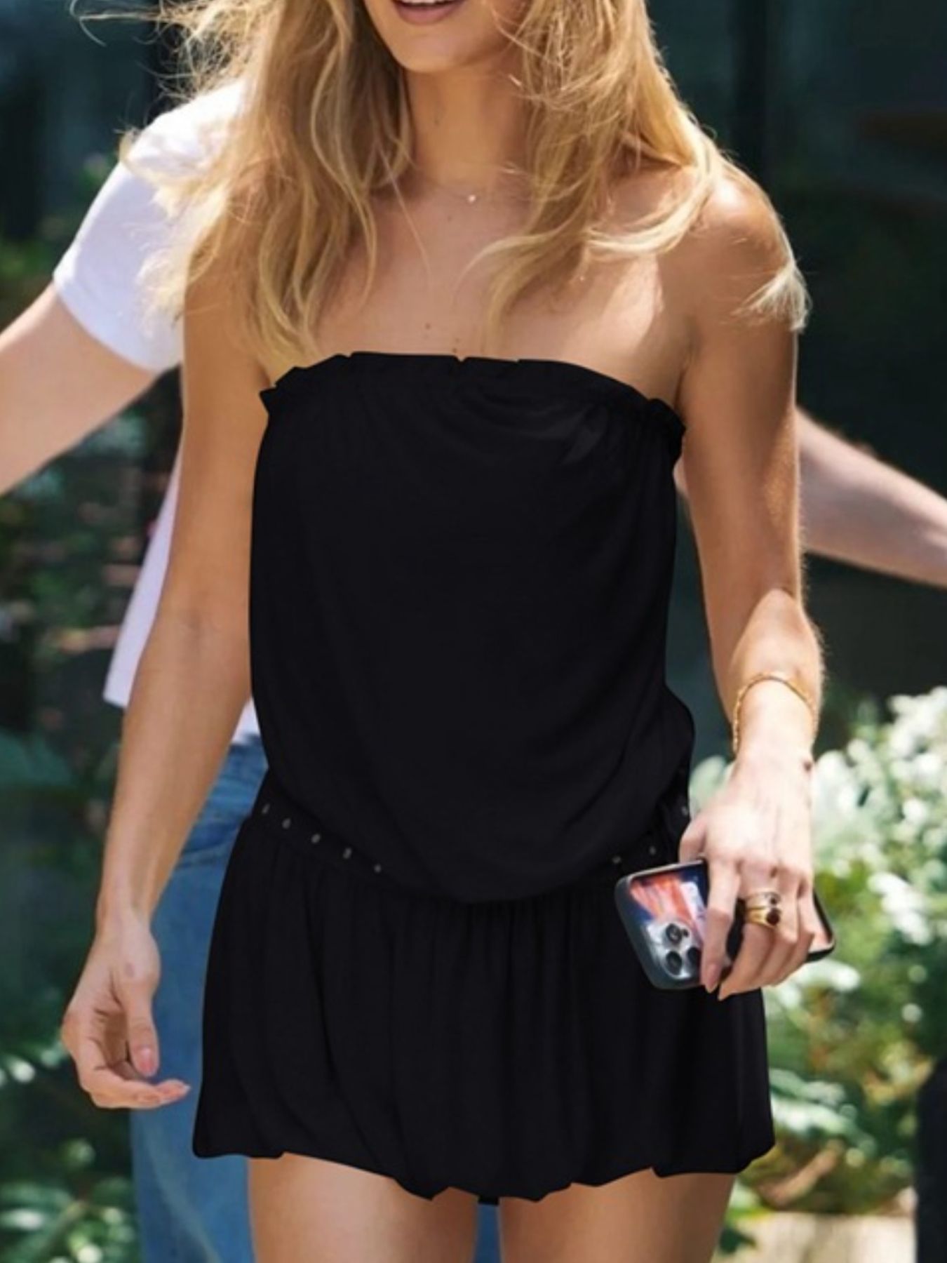 85ad0bb3-04c0-4692-8702-41f43a89a3ff-Max